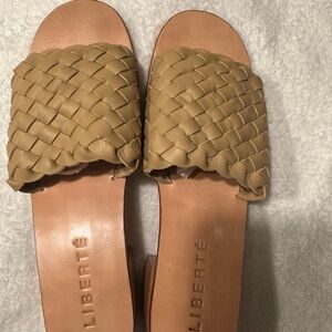 Liberte- - Women's Tan Woven Slide Sandals. Like new- Size  9